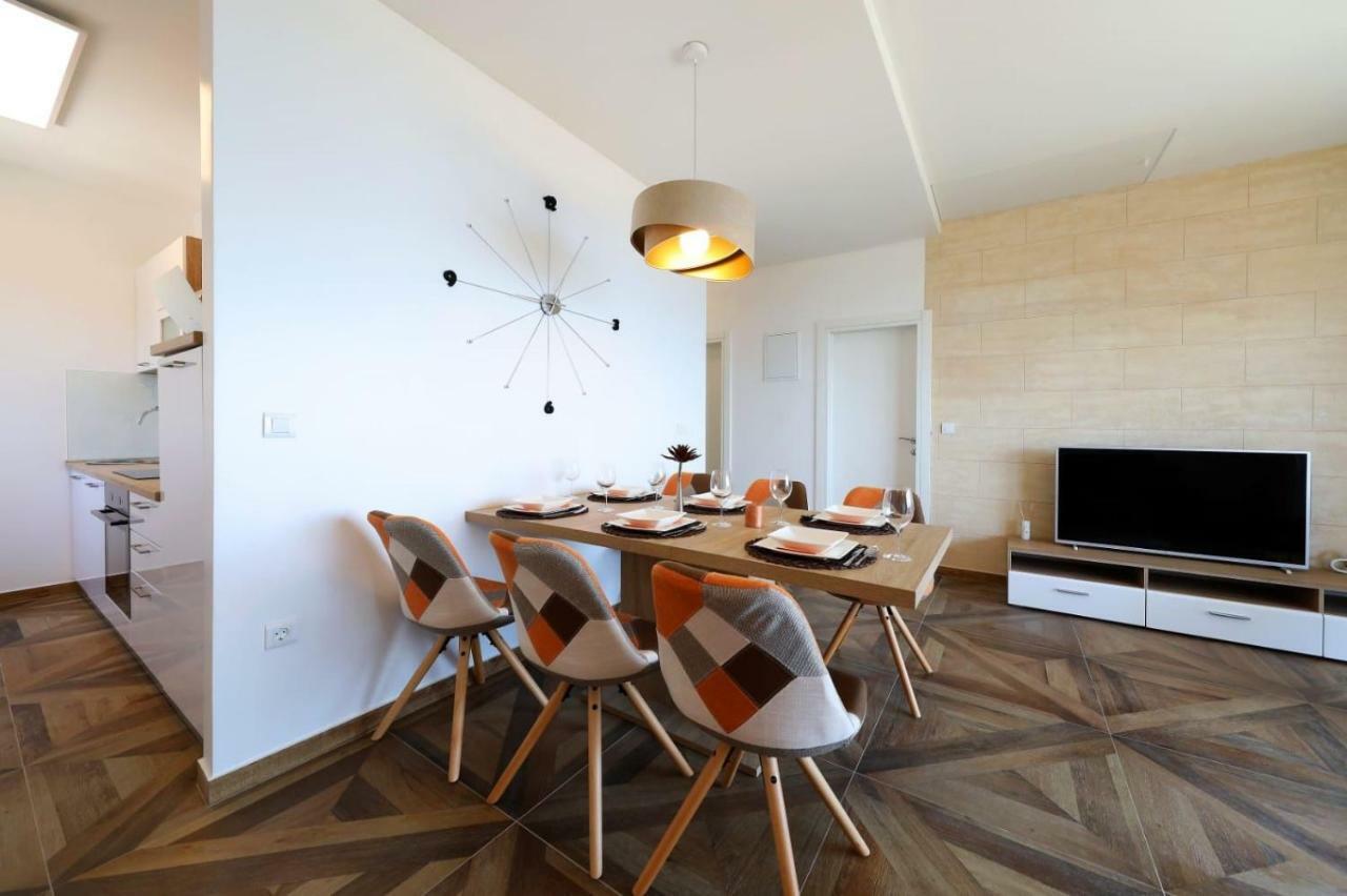 Redstone Luxury Apartments Sveta Nedelja  Exteriér fotografie